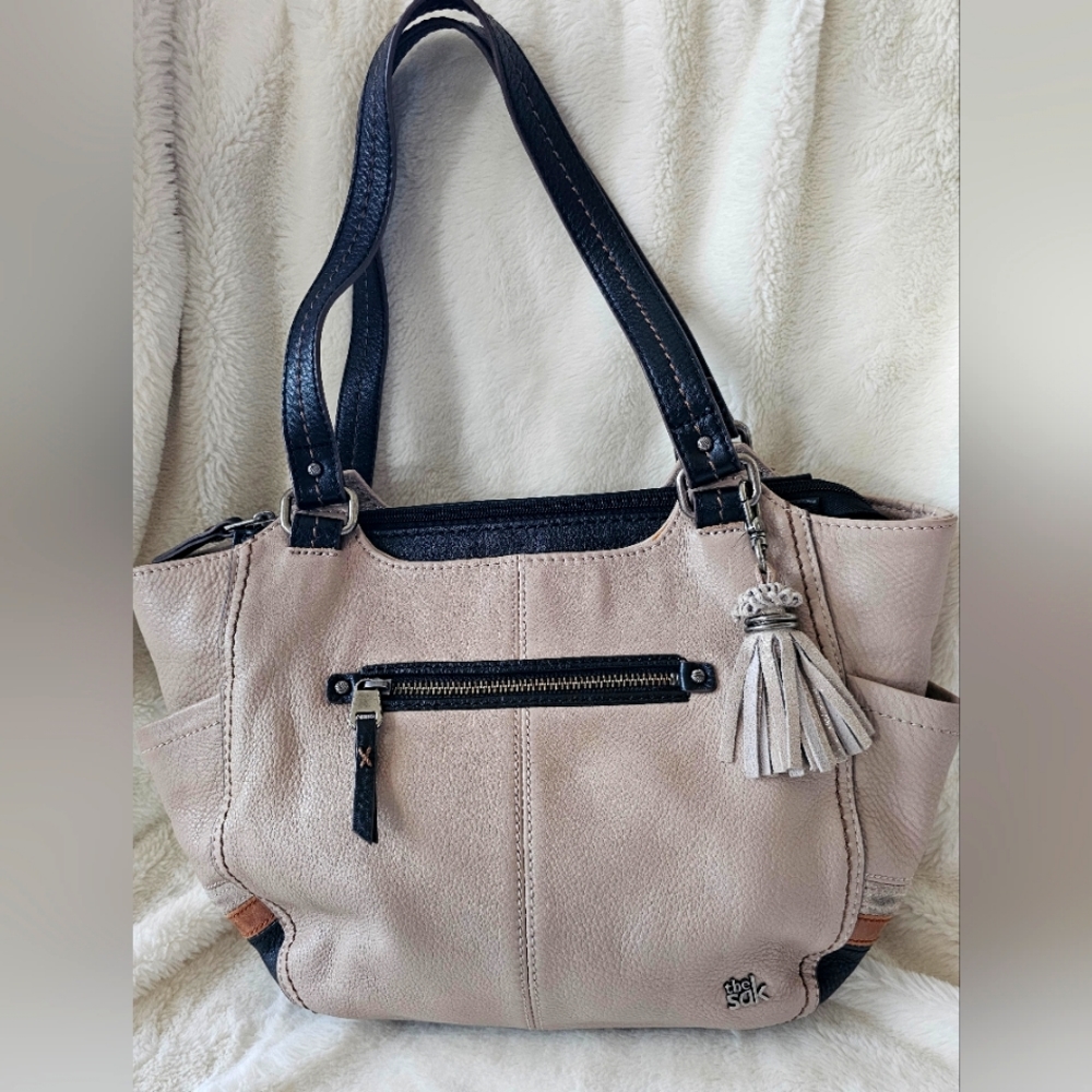 The Sak Kendra Tri Colored Leather Shoulder Hobo Bag